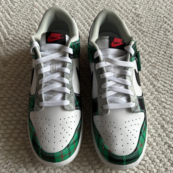 Nike Dunk Low Tartan Plaid sz10 - Picture 2 of 6